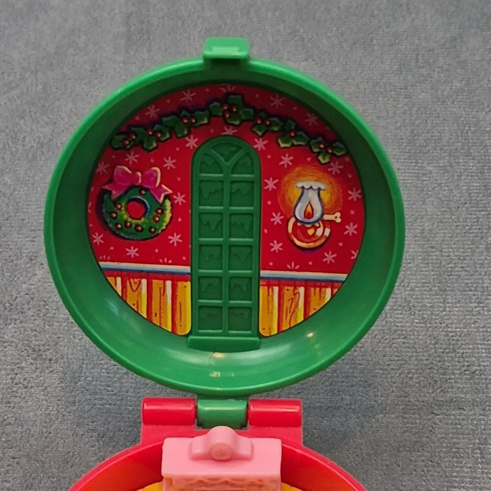 Vintage Bluebird Polly Pocket McDonalds Happy Meal Toy Christmas Wreath 1993
